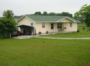 1710 Woolsey St, Mountain View, MO 65548