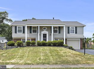 4212 Mellwood Ln, Fairfax, VA 22033
