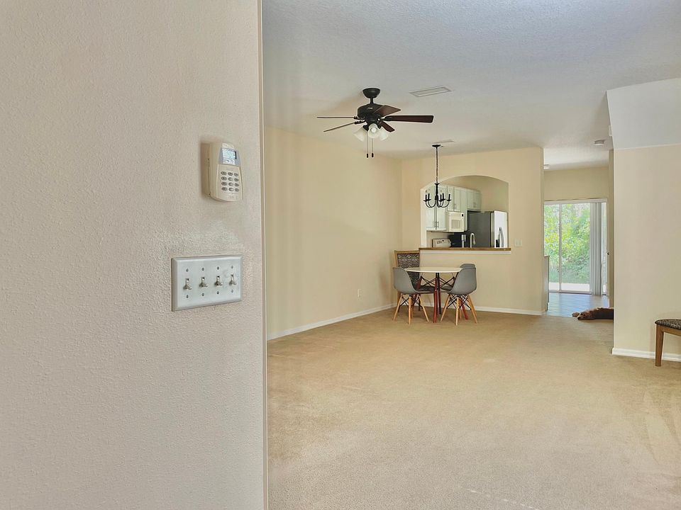 1st image of 15927 Fishhawk Creek Ln