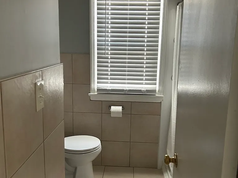 Summit Dr — Photo 9