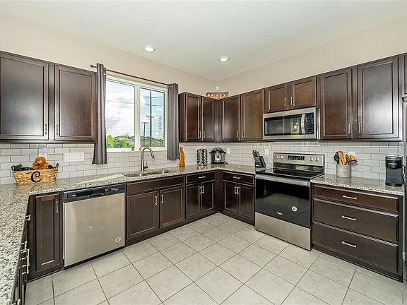 3rd image of 7714 Sunshine Bridge Ave