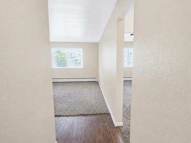 Updated Littleton Apartment with Amenities! Sapphire Place — Photo 10
