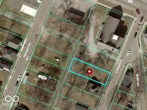 641 N Walnut St, South Bend, IN 46628