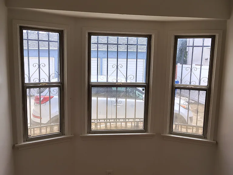 922 1/2 N Hayworth Ave #922 — Photo 6