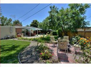 298 Laura Ln, Mountain View, CA 94043