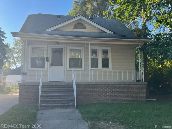 7931 Payne Ave, Dearborn, MI 48126