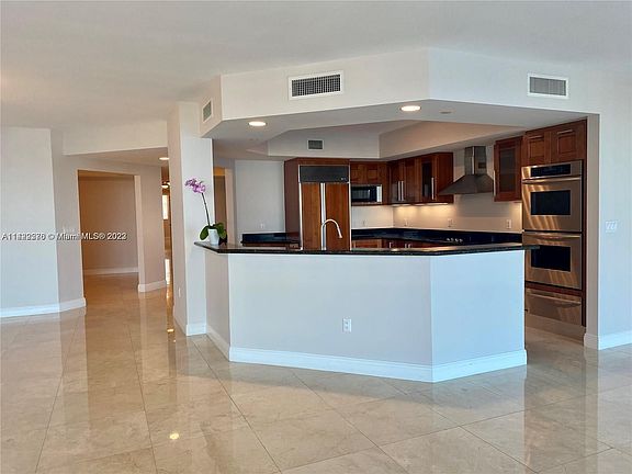 3rd image of 3301 NE 183rd St Unit 2603