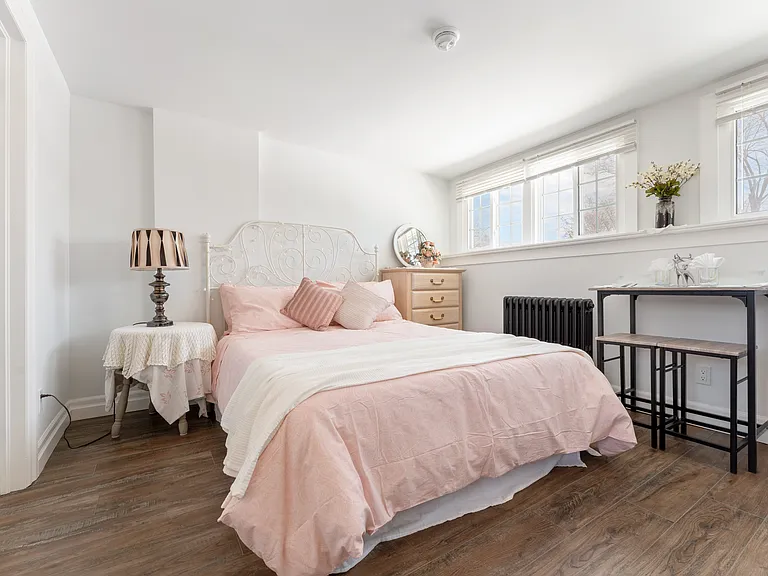 2014 Edinburgh Dr — Photo 17