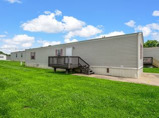 812 Monroe Ln, Oak Grove, KY 42262