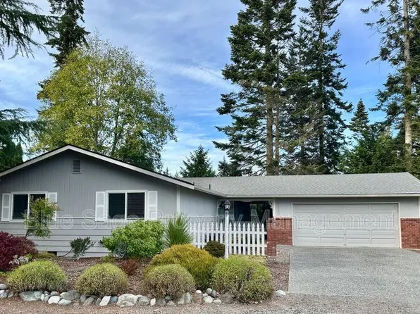 110 Leslie Ln, Sequim, WA 98382