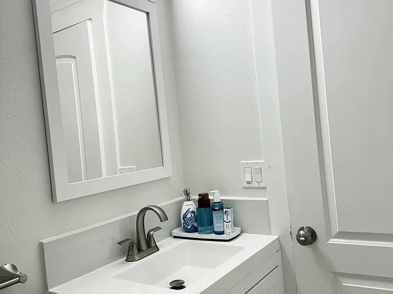 2963 Bahia Vista St — Photo 32