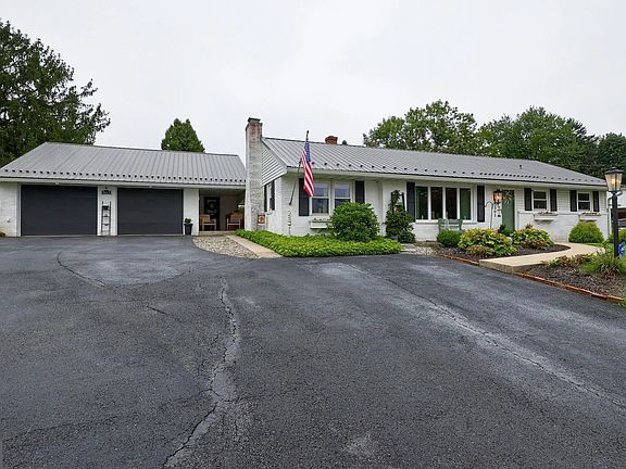 2nd image of 501 Longfellow Dr