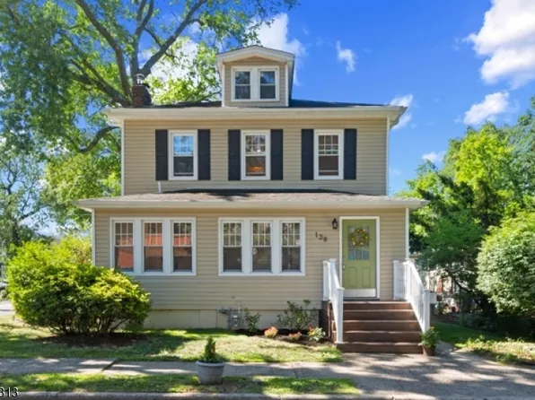 138 Bessida St, Bloomfield, NJ 07003