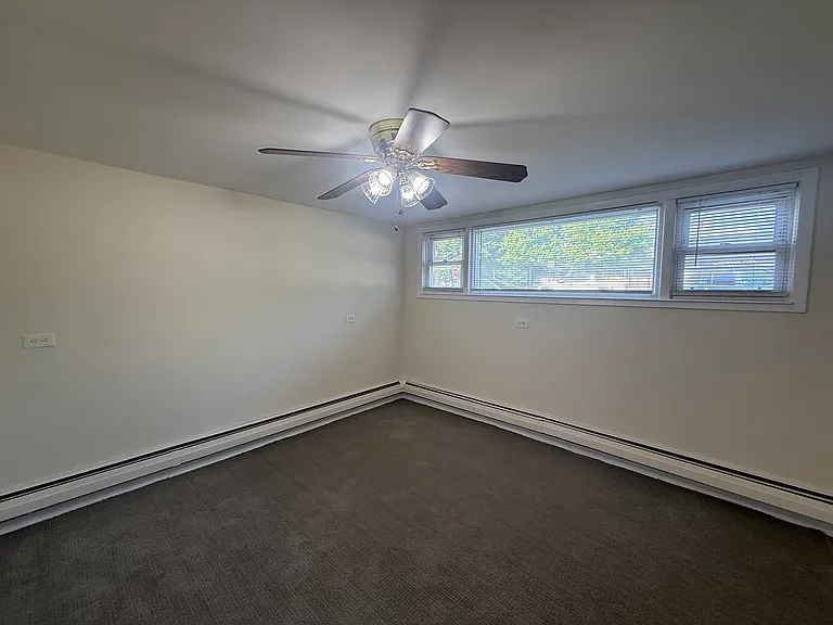 4637 N Melvina Ave #G — Photo 2