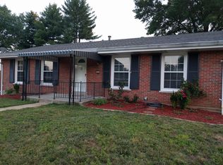 3836 Sunrise Way Dr, Saint Louis, MO 63125