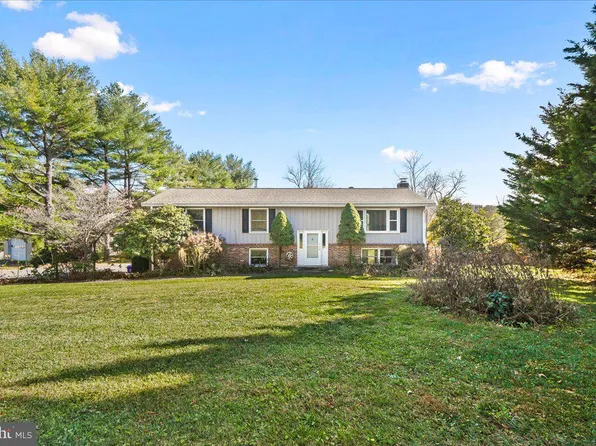 12613 Moxley Crest Dr, Mount Airy, MD 21771