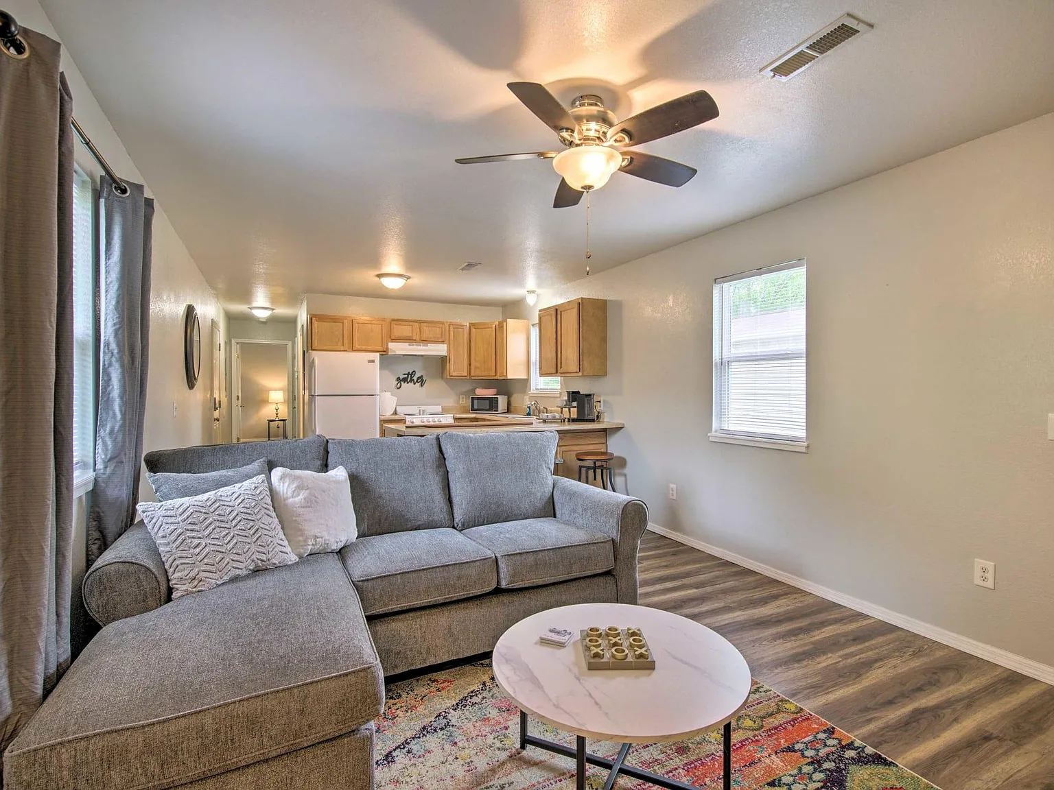 2 bed, 1.5 bath, 893 sqft, $1,850 — Photo 3