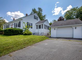 19 Jenkins St, Lewiston, ME 04240
