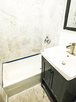 Rented by City Connections Realty | media 14