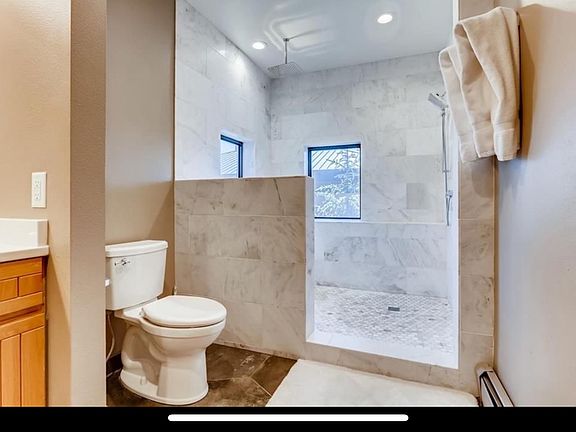 3rd image of 127 Torrey Ln #B6