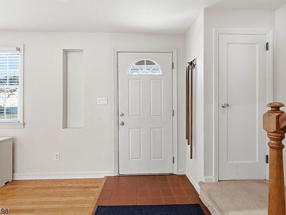 3rd image of 23-29 Dorchester Rd