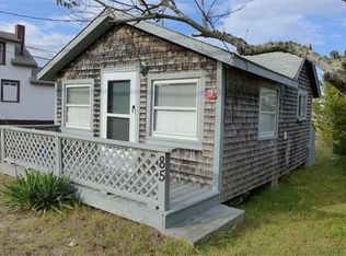 85 E Taylor Ave, Plymouth, MA 02360
