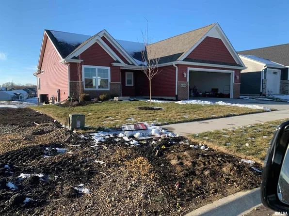 6308 College Ave, Davenport, IA 52807