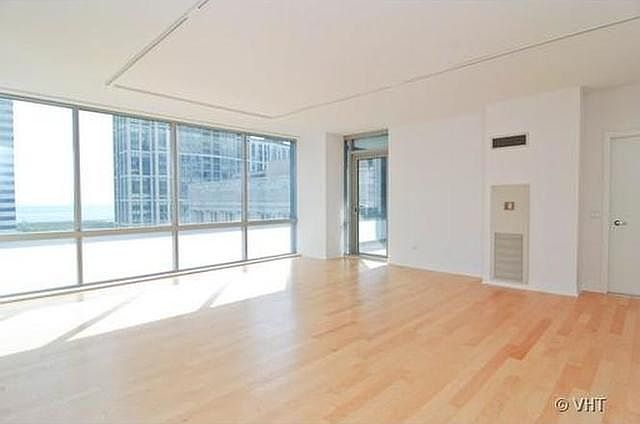 1st image of 8 E Randolph St Unit 2101