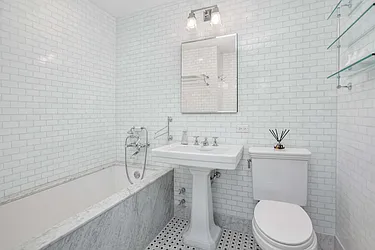 Rented by New York Residence