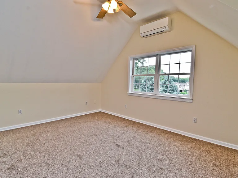602 Fish Hill Rd — Photo 15