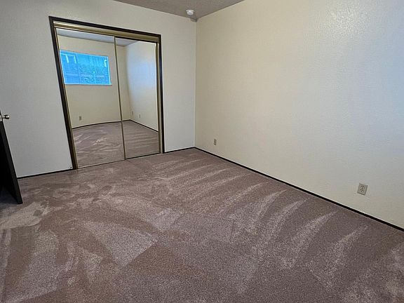 4th image of 1118 T St APT 4