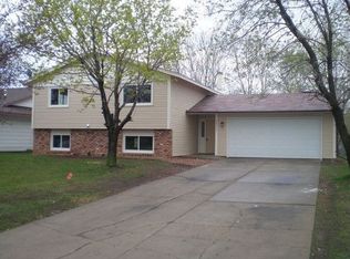 7317 76th Ave N, Brooklyn Park, MN 55428