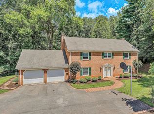 280 Hillcrest Dr, Rocky Mount, VA 24151