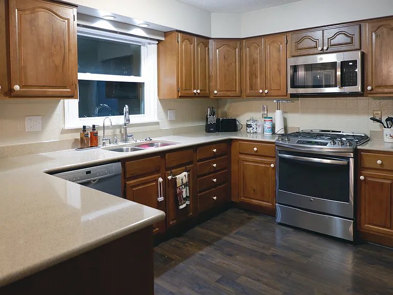 3204 W Twickingham Dr — Photo 10