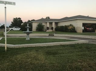 205 NE 3rd St, Forgan, OK 73938