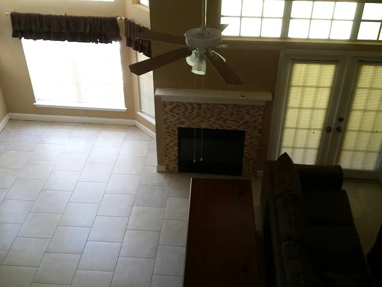 1475 Farrindon Cir — Photo 10