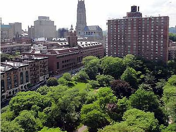 5th image of 70 La Salle St APT 21F