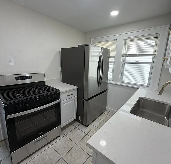 4345 W 48th St — Photo 2