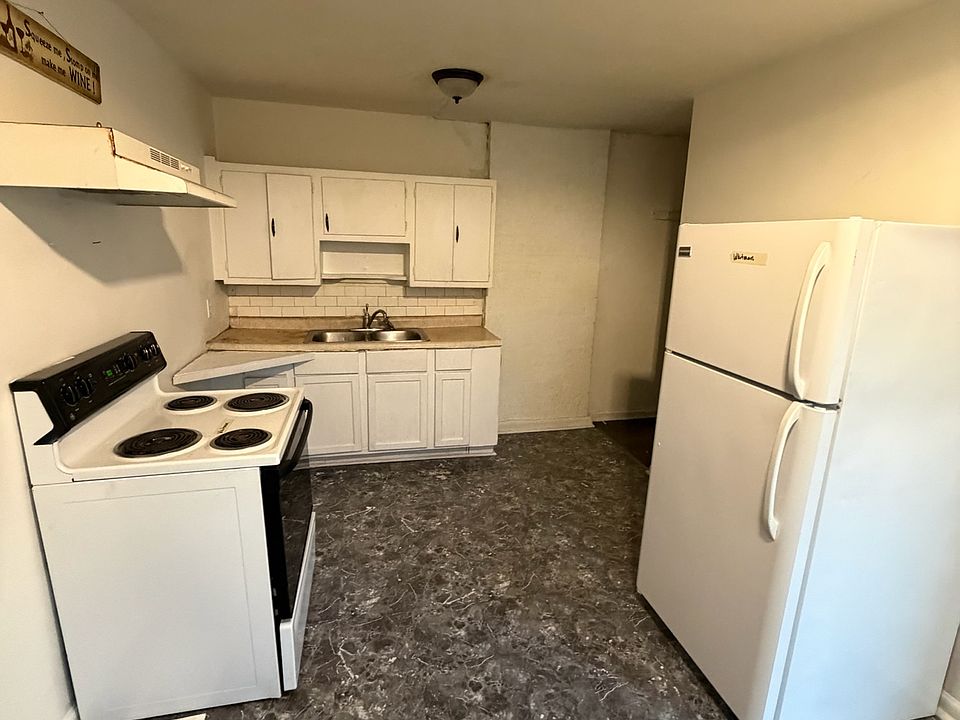 2nd image of 3026 English Ave #3028