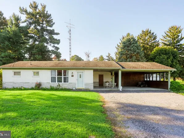 946 Baltimore Rd, Shippensburg, PA 17257