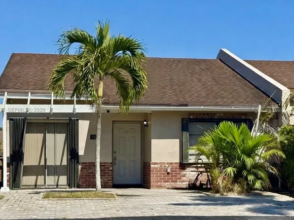 1061 NW 53rd St, Pompano Beach, FL 33064