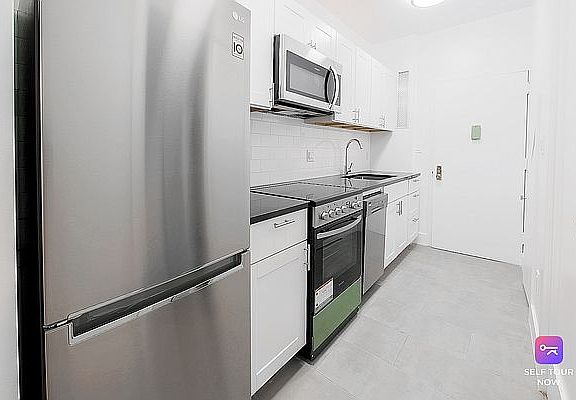 2nd image of 314 E 91st St #1RR