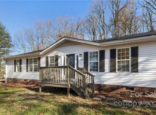 4886 Grey Stone Ln, Maiden, NC 28650