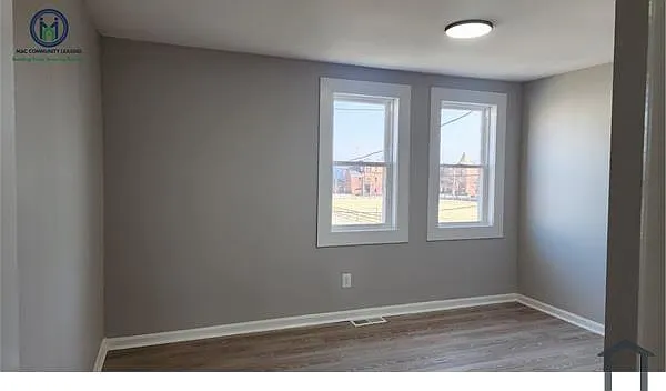 2029 Guilford Ave — Photo 8