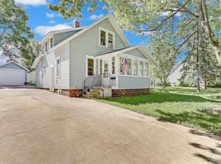 911 Willow St, Faribault, MN 55021