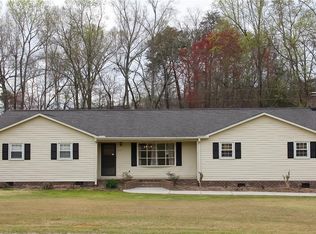 405 Old Bethlehem School Rd, Pickens, SC 29671