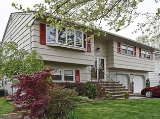 21 Rockaway Blvd, Parsippany, NJ 07054