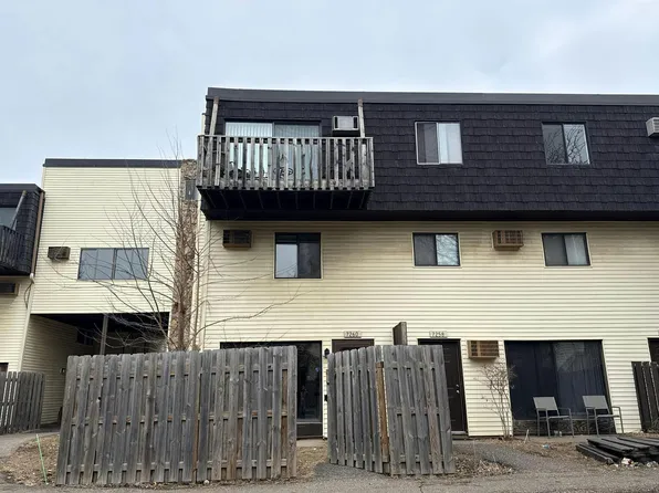 7260 72nd Ln N, Brooklyn Park, MN 55428