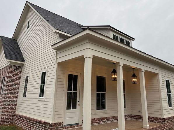 123 Cedar Ave