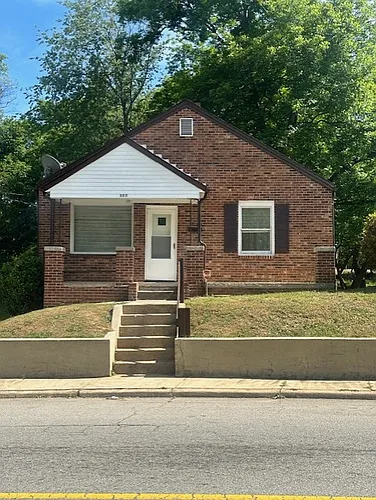 557 3rd Ave Photo 1